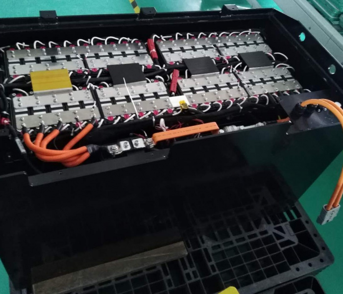 Аккумулятор литий-ионный  для погрузчика Komatsu FB15-12